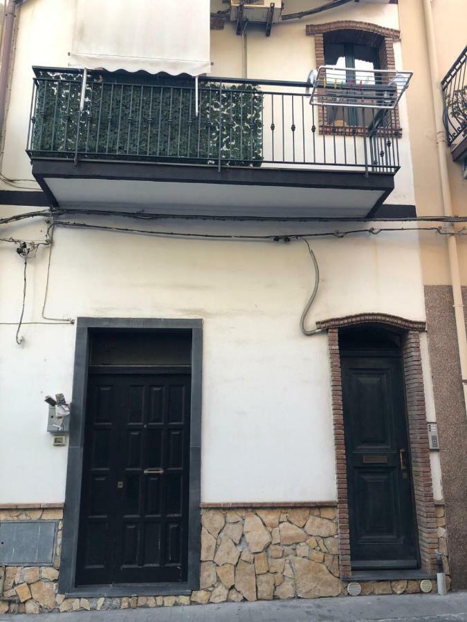Apartment Trezza Aci Trezza Buitenkant foto